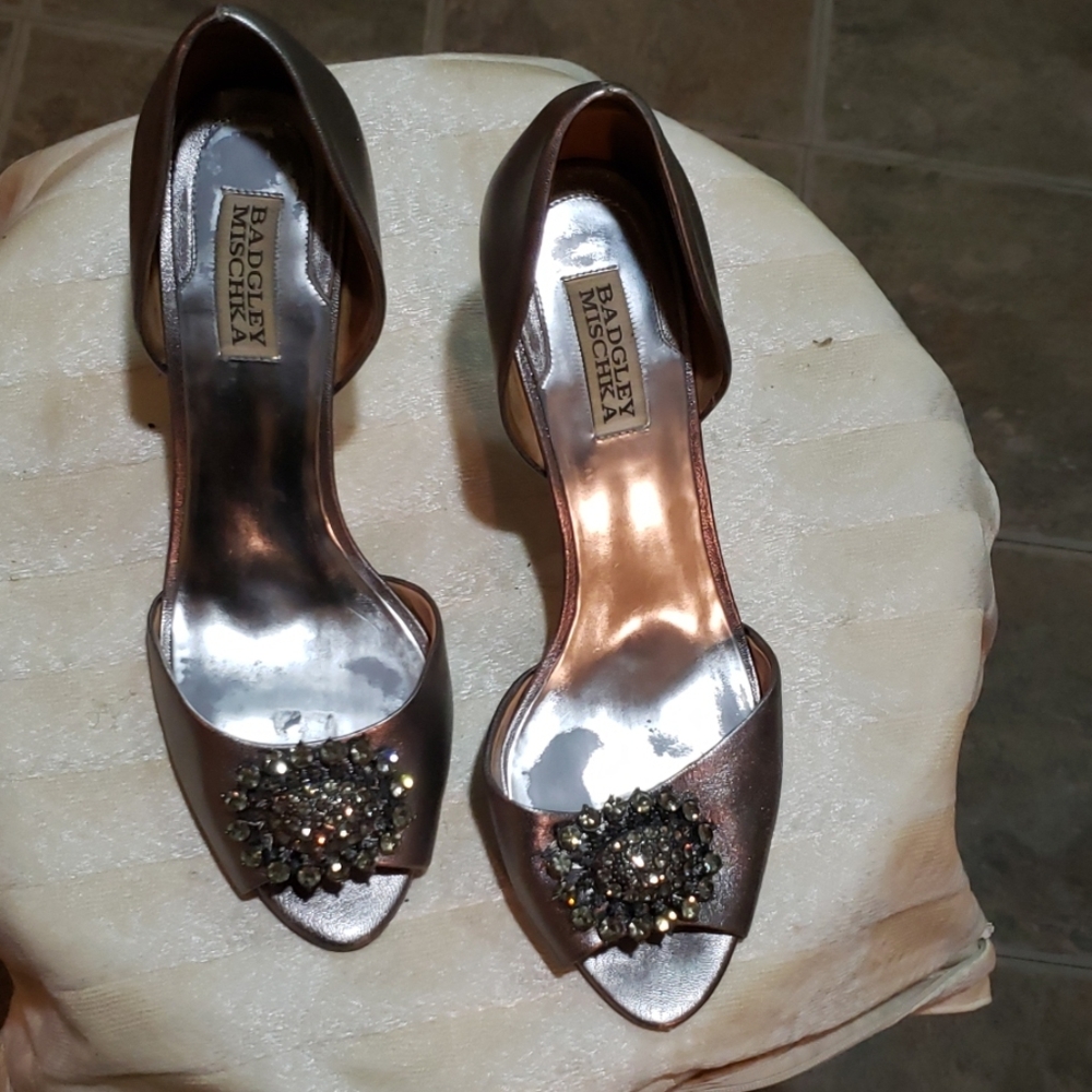 Badgley Mischka Cinderella party shoes